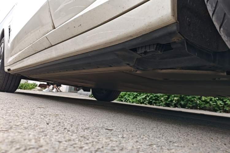 Used BMW iX3 2022 Leading Model Left Side Sill