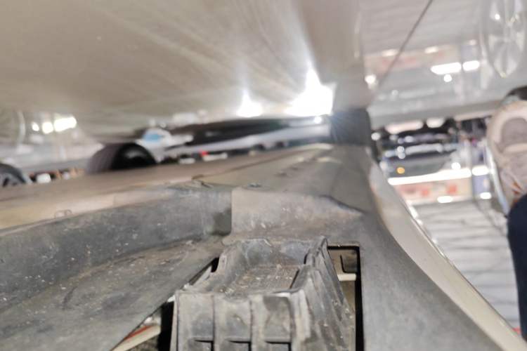 Used BMW iX3 2022 Leading Type Left Side Sill