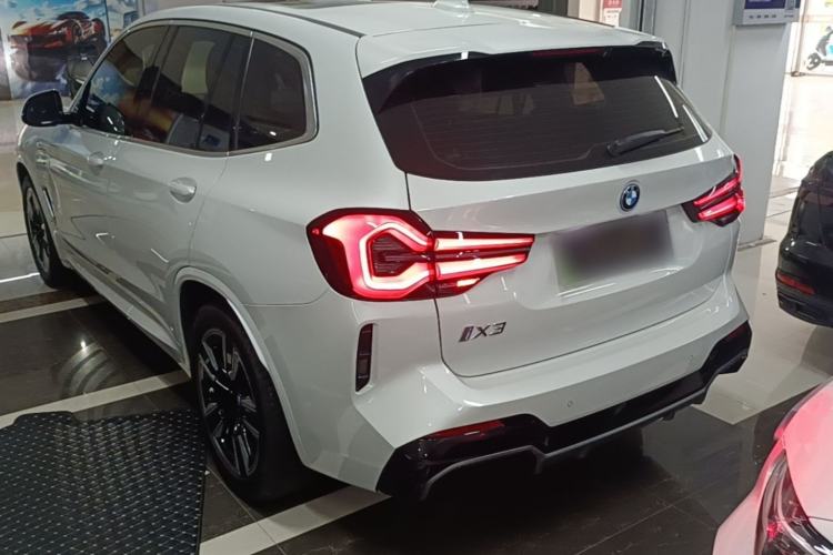 Used BMW iX3 2022 Updated Leading Version Rear Left 45 Deg