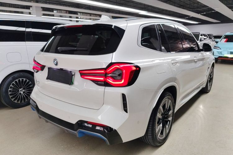 Used BMW iX3 2022 Leading Model Rear Right 45 Deg