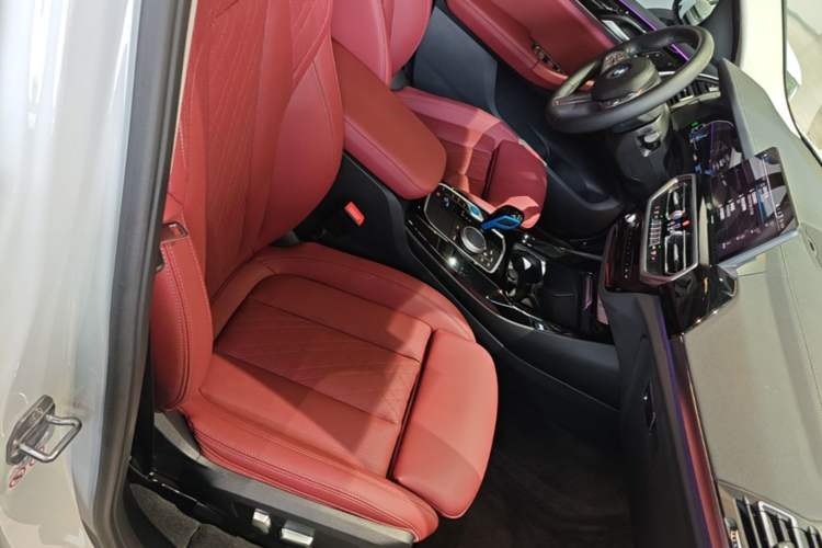 Used BMW iX3 2022 Updated Leading Version Right Front Seat