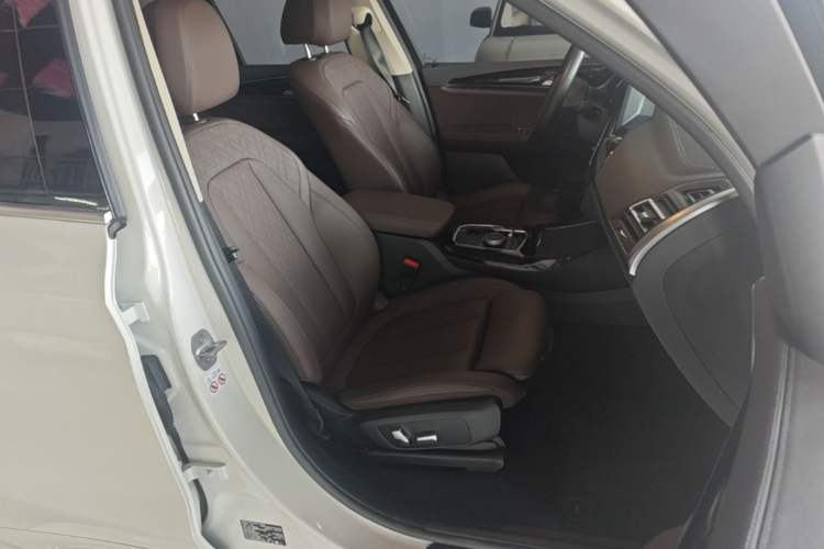 Used BMW iX3 2022 Updated Leading Version Right Front Seat