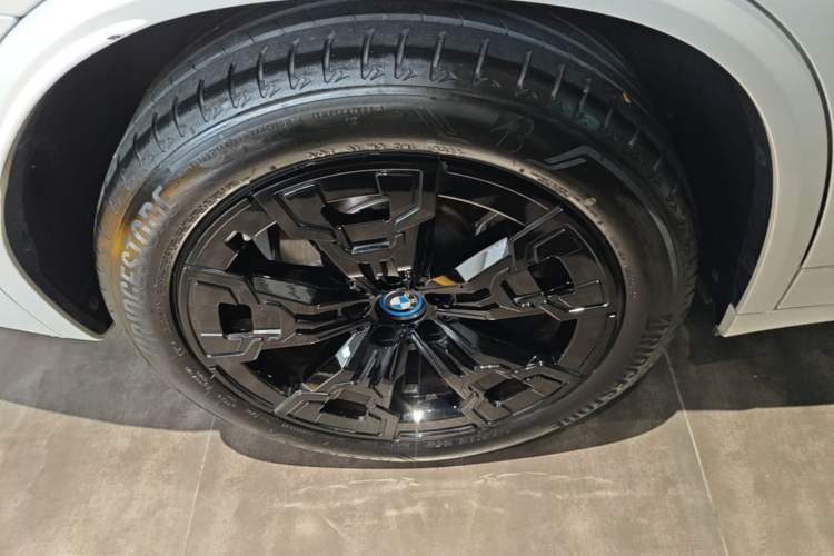 Used BMW iX3 2022 Updated Leading Version Right Rear Wheel Hub