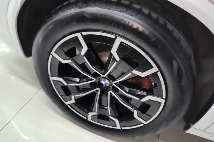 Used BMW iX3 2022 Leading Model Right Rear Wheel Hub