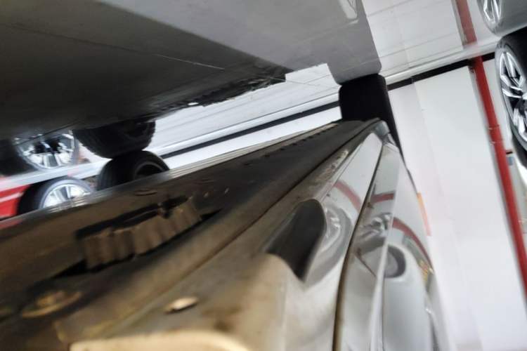 Used BMW iX3 2022 Updated Leading Version Right Side Sill