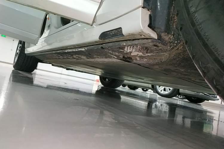 Used BMW iX3 2022 Leading Model Right Side Sill