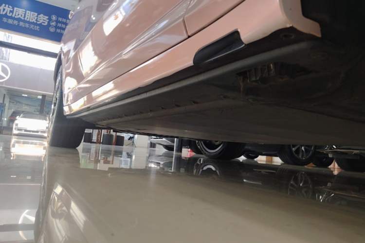 Used BMW iX3 2022 Updated Leading Type Right Side Sill