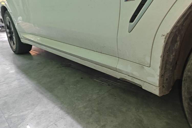 Used BMW iX3 2022 Leading Model Right Side Sill