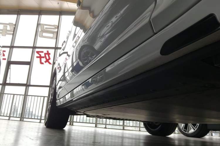 Used BMW iX3 2022 Updated Leading Type Right Side Sill