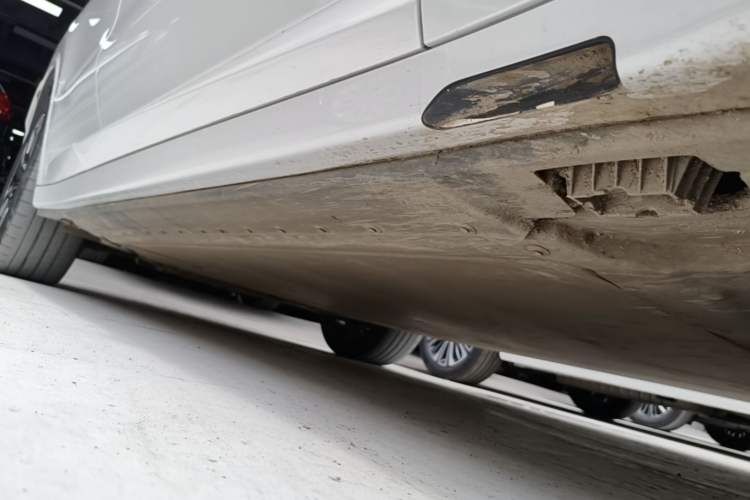 Used BMW iX3 2022 Leading Model Right Side Sill
