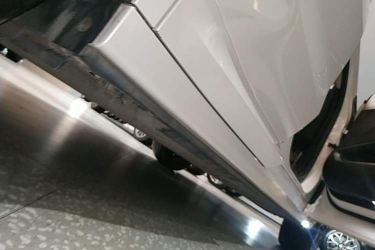 Used BMW iX3 2022 Leading Model Right Side Sill