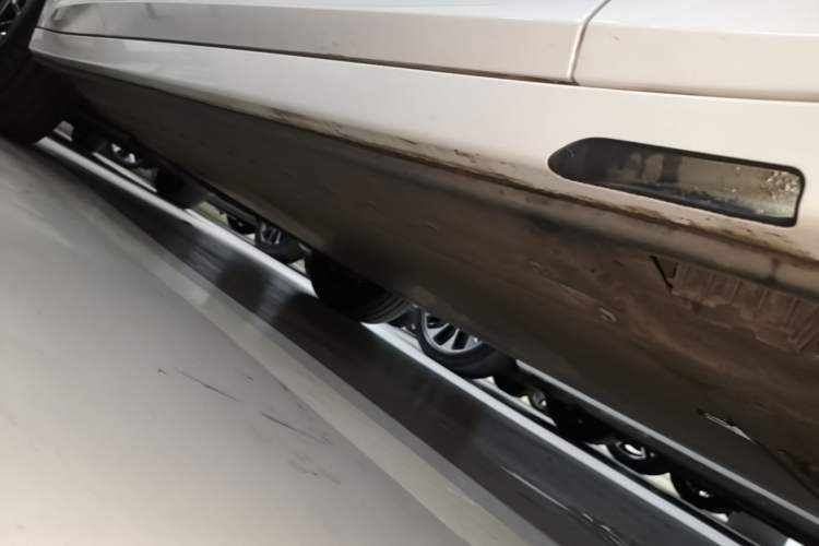 Used BMW iX3 2022 Leading Model Right Side Sill