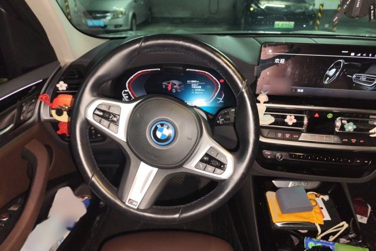 Used BMW iX3 2022 Leading Model Steering Wheel