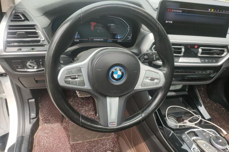 Used BMW iX3 2022 Leading Type Steering Wheel
