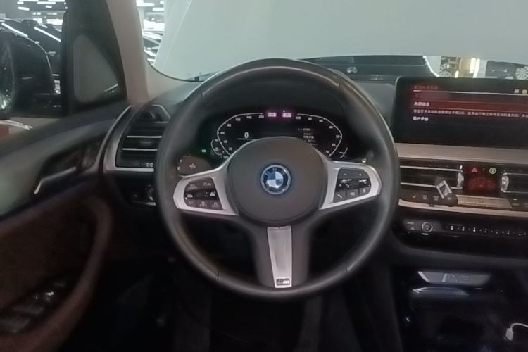 Used BMW iX3 2022 Leading Type Steering Wheel