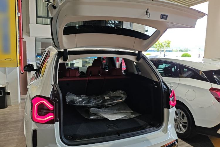 Used BMW iX3 2022 Updated Leading Version Trunk