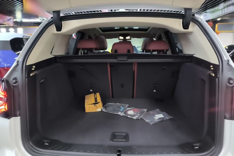 Used BMW iX3 2022 Leading Model Trunk