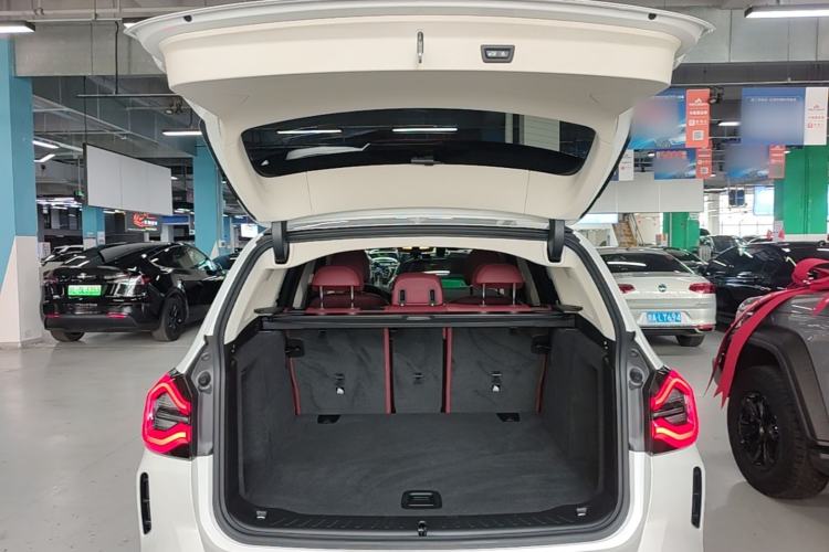 Used BMW iX3 2022 Leading Type Trunk