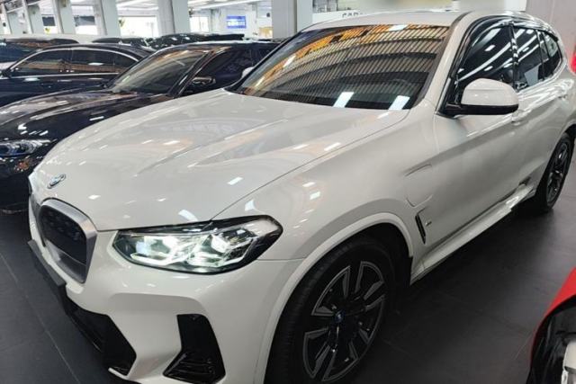 Used BMW iX3 2022 Updated Leading Version