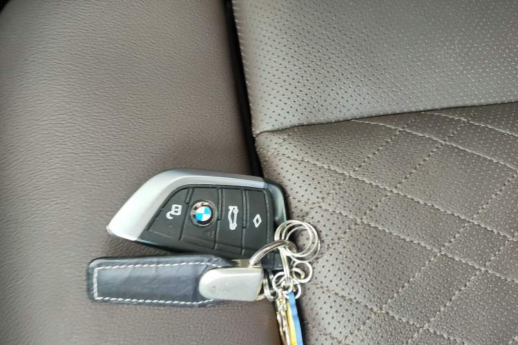 Used BMW iX3 2022 Leading Model Vehicle Key