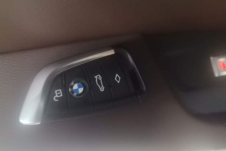 Used BMW iX3 2022 Leading Model Vehicle Key