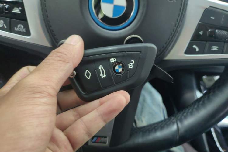 Used BMW iX3 2022 Leading Model Vehicle Key