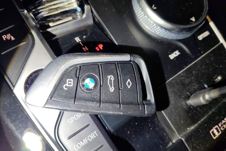 Used BMW iX3 2022 Leading Model Vehicle Key