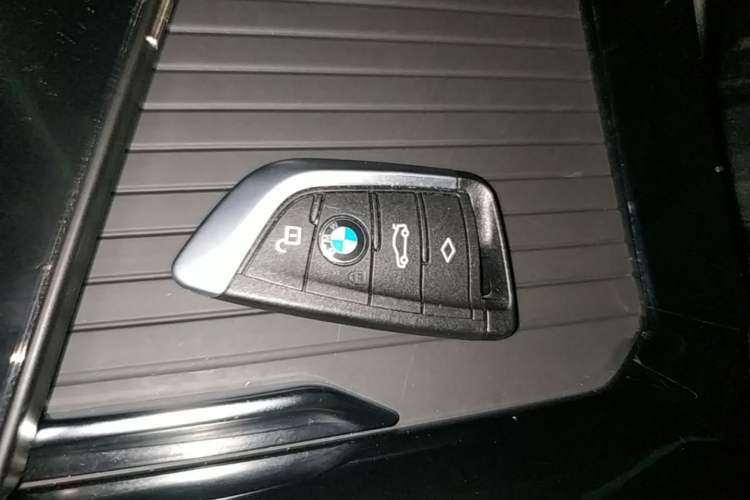 Used BMW iX3 2022 Leading Model Vehicle Key