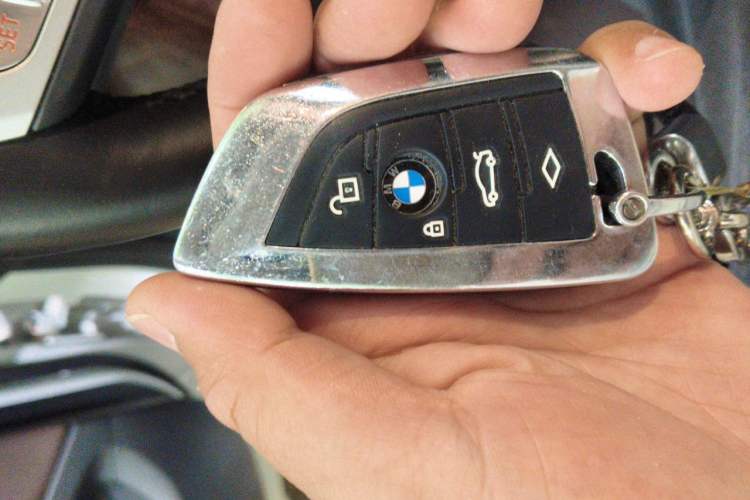 Used BMW iX3 2022 Leading Model Vehicle Key