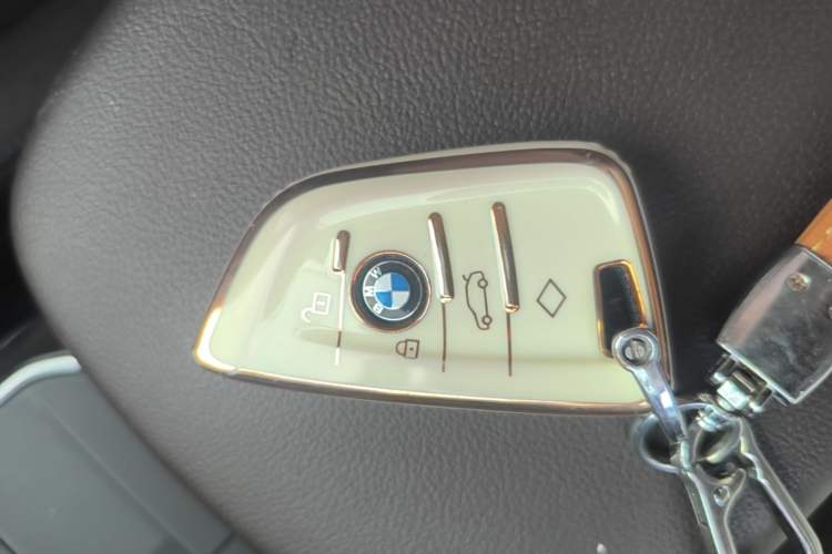 Used BMW iX3 2022 Leading Type Vehicle Key