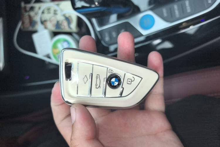 Used BMW iX3 2022 Leading Model Vehicle Key