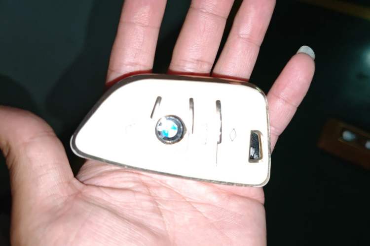 Used BMW iX3 2022 Leading Model Vehicle Key