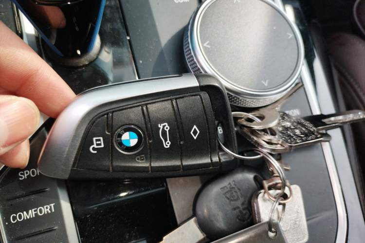 Used BMW iX3 2022 Leading Model Vehicle Key