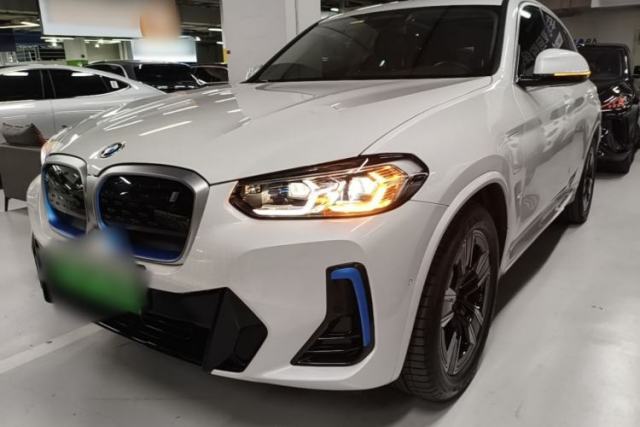 Used BMW iX3 2022 Leading Model