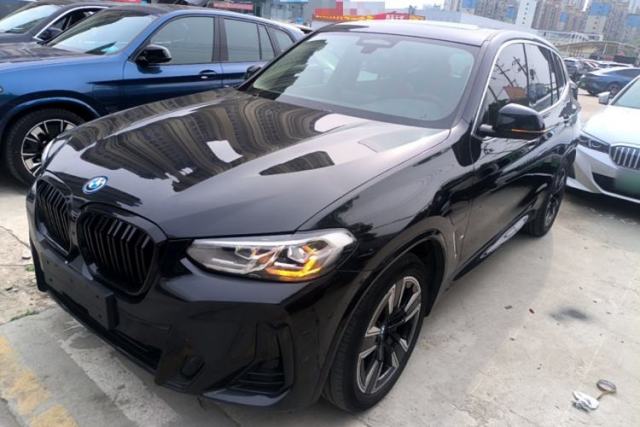Used BMW iX3 2023 Leading Model