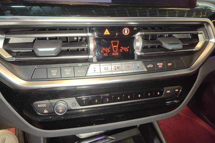 Used BMW iX3 2023 Leading Model Audio And AC Panel