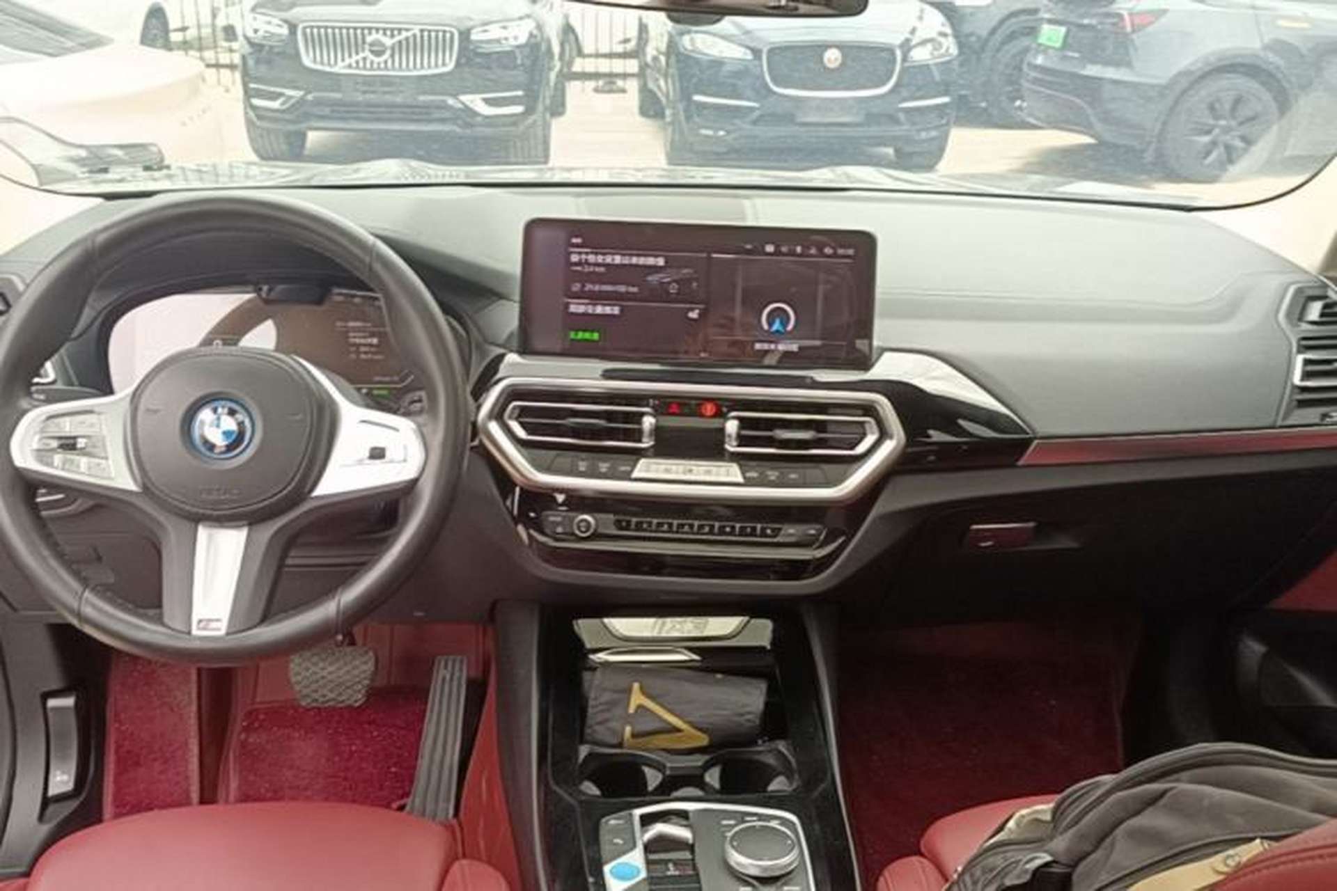 Used BMW iX3 2023 Leading Model Center Console