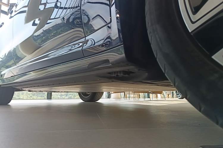 Used BMW iX3 2023 Leading Model Chassis Front Right