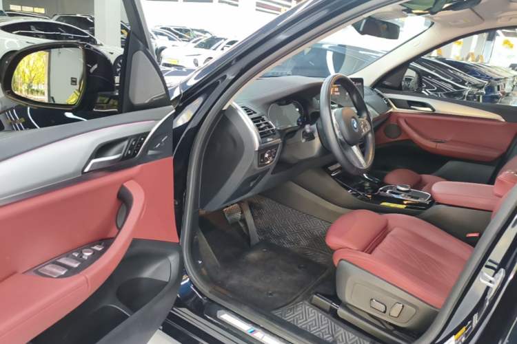Used BMW iX3 2023 Leading Type Driver Seat