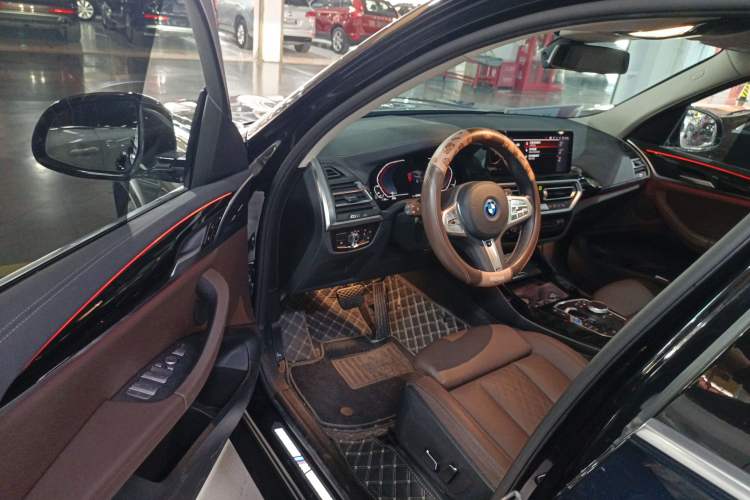 Used BMW iX3 2023 Leading Model Driver Seat