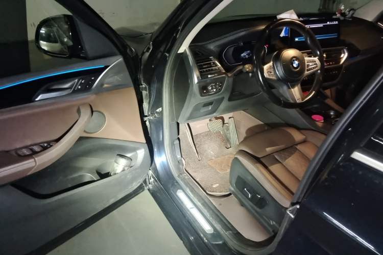 Used BMW iX3 2023 Leading Model Driver Seat