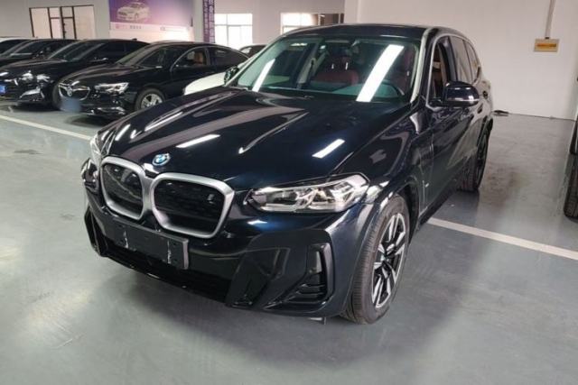 Used BMW iX3 2023 Leading Model