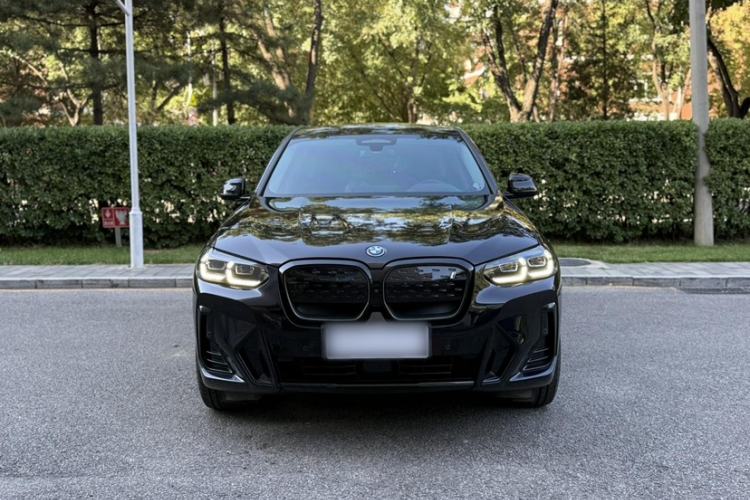 Used BMW iX3 2023 Leading Type Exterior 1