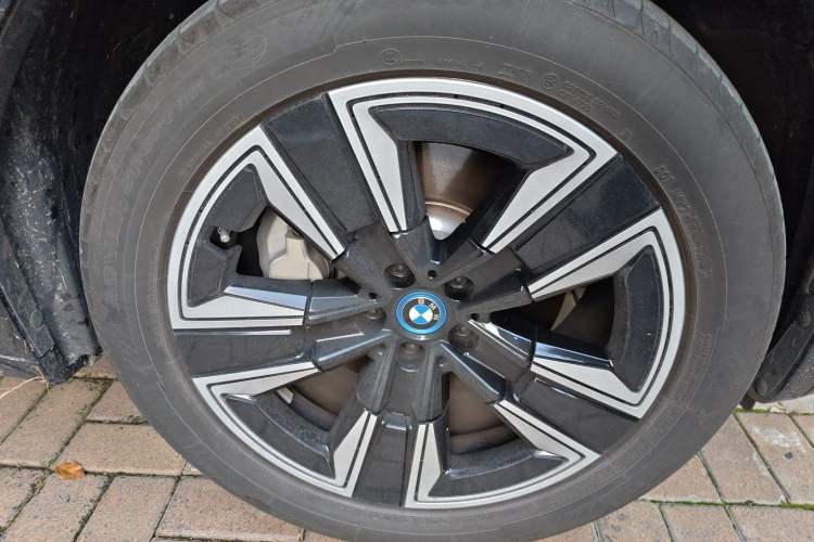 Used BMW iX3 2023 Leading Model Exterior 1