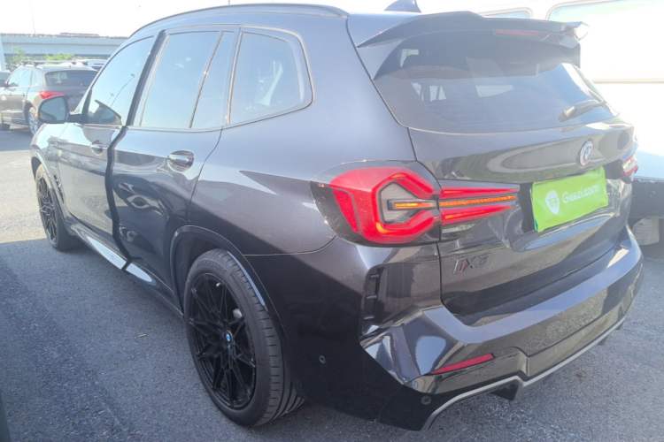 Used BMW iX3 2023 Leading Type Exterior 2