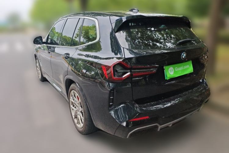 Used BMW iX3 2023 Leading Model Exterior 3