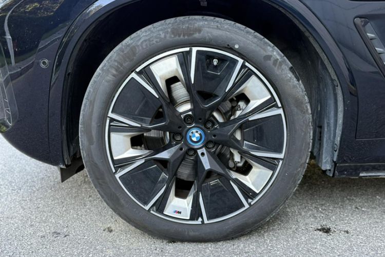 Used BMW iX3 2023 Leading Type Exterior 5