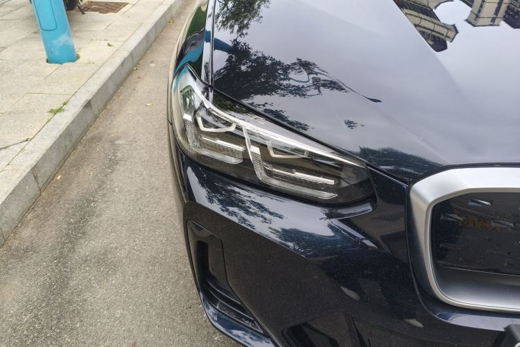 Used BMW iX3 2023 Leading Model Exterior 6