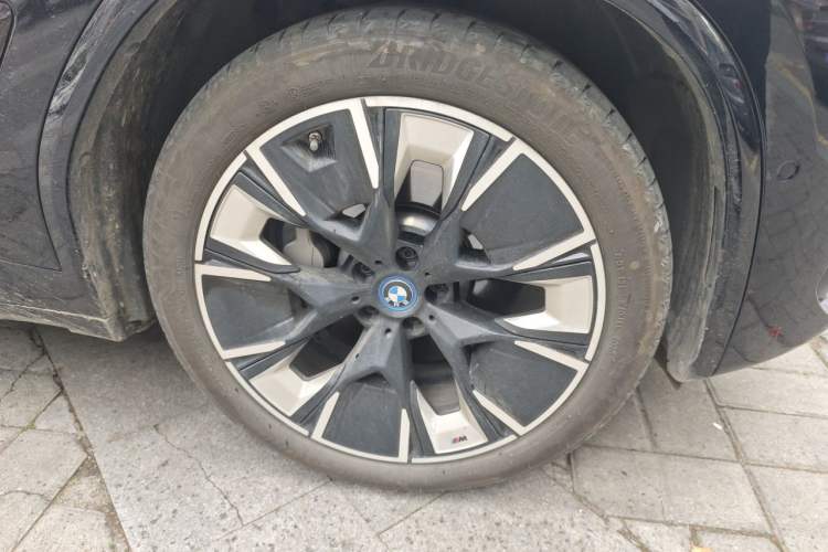 Used BMW iX3 2023 Leading Type Exterior 7