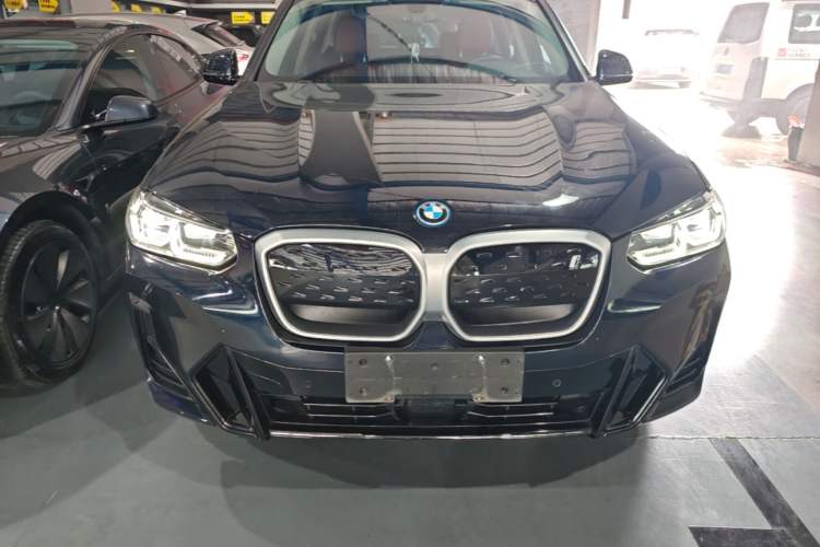 Used BMW iX3 2023 Leading Model Front